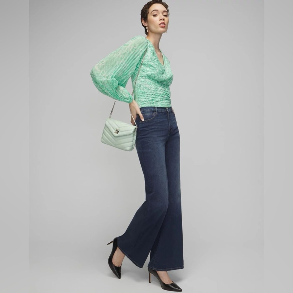 NWT $130 WHBM Long Sleeve Pleated Crepe Blouse Green Size 4